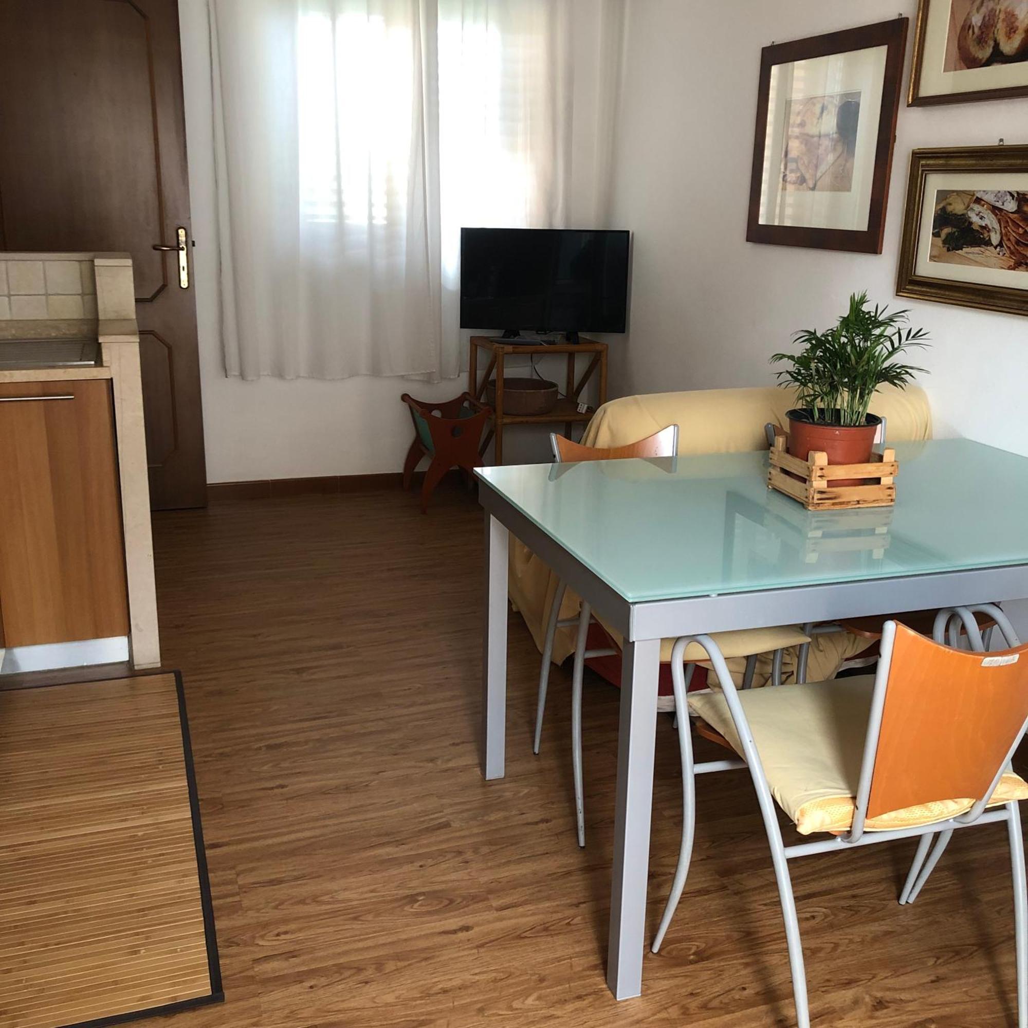 Casa Dorina Charme E Comfort A 100 M Dal Mare Donnalucata  Extérieur photo